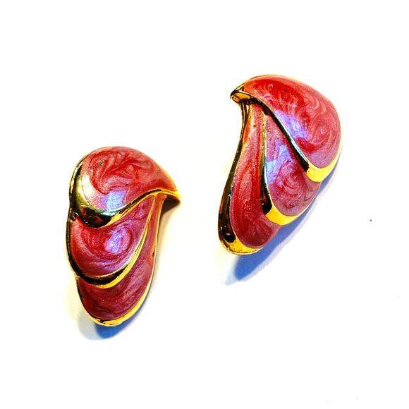 Pierced earrings gold & pink swirl enamel finishes vintage 1990s fashion jewelry - Picture 1 of 6